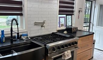 1316 SANTA FE St, Atchison, KS 66002