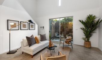 908 G St 13, San Diego, CA 92101