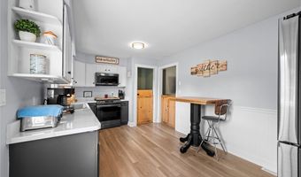 4241 Wedgewood Dr, Austintown, OH 44511