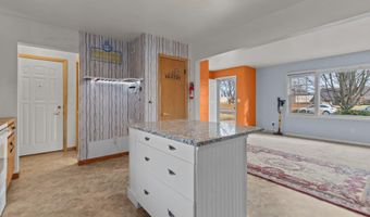 815 SUNSET Ave, Algoma, WI 54201