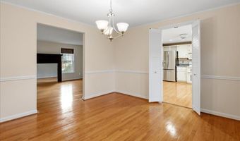 4302 ADRIENNE Dr, Alexandria, VA 22309