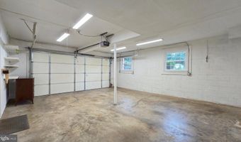 3720 KING ARTHUR Rd, Annandale, VA 22003