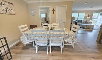64 Horseshoe Rd, Autryville, NC 28318