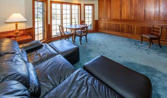 18 Greenway Ct, Bar Harbor, ME 04609