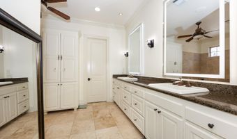 10757 Royal Ridge Ave, Baton Rouge, LA 70810