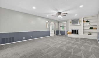 4832 Melody Ln, Bartlesville, OK 74006