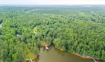 1034 N Pointe Dr, Lincolnton, GA 30817