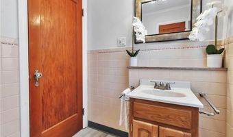 96 Amherstdale Rd, Amherst, NY 14226