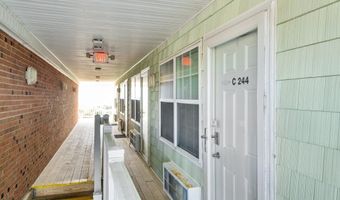 2401 W Fort Macon Rd 244, Atlantic Beach, NC 28512
