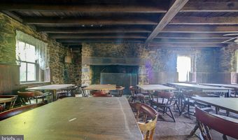 2165 STATE St, Alburtis, PA 18011