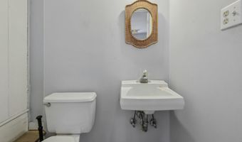 408 N Main St, Barnegat, NJ 08005