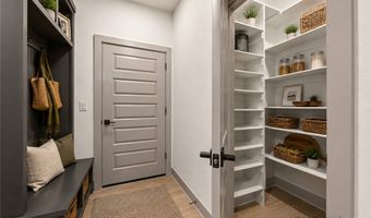 21 Ayton Ln, Bella Vista, AR 72714
