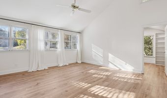 10630 Timberstone Rd, Alpharetta, GA 30022