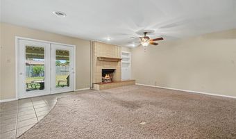 345 Lakeside Dr, Altus, OK 73521