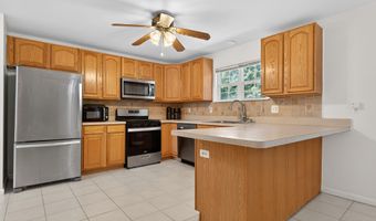 23 Buckley Ln, Bayville, NJ 08721
