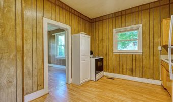 8120 2nd St, Boiling Springs, SC 29316