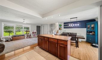 350 Townline Rd, Aurora, OH 44202