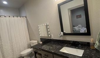 170 Rolling Hills Blvd, Alvord, TX 76225