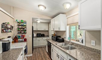 33541 S MOUNTAIN VIEW Rd, Black Canyon City, AZ 85324