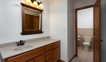 24200 W Deer Ridge Ln, Antioch, IL 60002