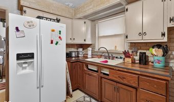 2607 E 8th St, Anderson, IN 46012