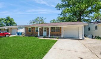 2362 Wesbriar Ct, Maryland Heights, MO 63043