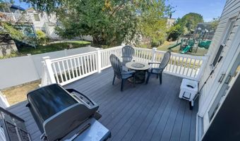 63 Cottage St, Bayonne, NJ 07002