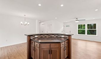 28 Cottage Pl, Ashland, NH 03217