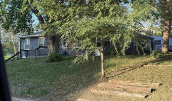 400 S 7th St, Akron, IA 51001