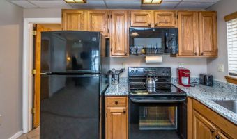 9 F River Run Dr, Bartlett, NH 03838