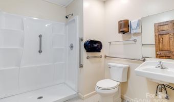 119 Richland St, Asheville, NC 28806