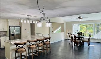 50 Isle Of Capri Rd, Coventry, RI 02816