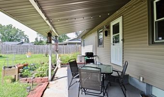 2970 S Iris Dr, Beloit, WI 53511