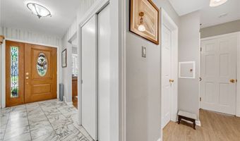 53 Jordan Rd, Amherst, NY 14221