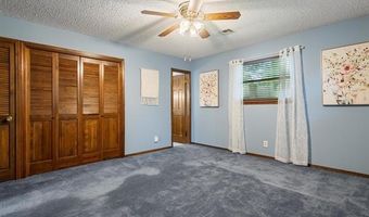 4724 Pathfinder Ct, Bartlesville, OK 74006