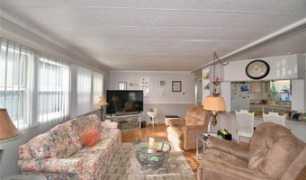 123 HOLIDAY Ln, Auburndale, FL 33823