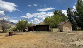 425 River Dr, Challis, ID 83226