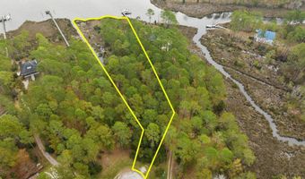 11 Starboard Ct, Aurora, NC 27806