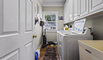 419 De Jean Cv, Biloxi, MS 39531