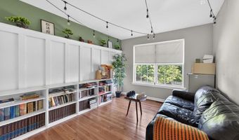 33 LINDLEY Dr, Dover, DE 19904