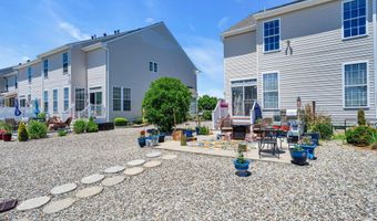 20 Skimmer Ln 55, Bayville, NJ 08721