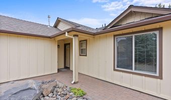 3204 NE Spring Creek Pl, Bend, OR 97701