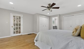 10 Mountain Rd, Brookline, NH 03033