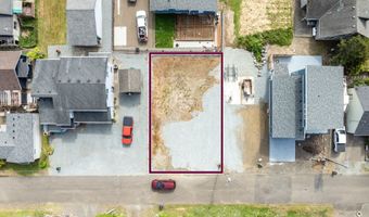 270 N DOLPHIN St, Rockaway Beach, OR 97136