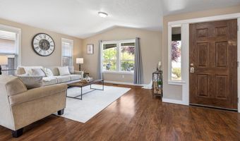 4065 Spring Ave NE, Albany, OR 97322