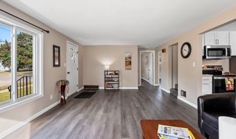 2500 S JEFFERSON St, Appleton, WI 54915