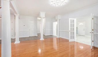 4505 Lakefield Bnd, Berkeley Lake, GA 30096
