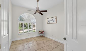 924 BUNKER VIEW Dr, Apollo Beach, FL 33572