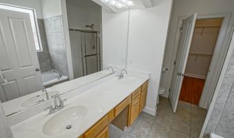 809 Summer Breeze Dr #1601, Baton Rouge, LA 70810