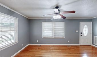 5802 MENDENHALL Rd, Archdale, NC 27263